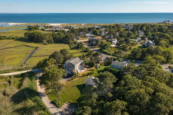 Chatham, MA 02633,17 Bog Way Road