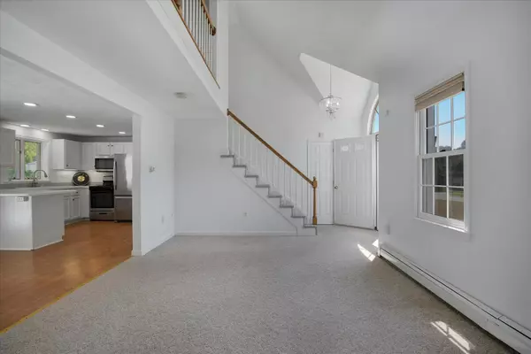 East Falmouth, MA 02536,86 Bonito Avenue