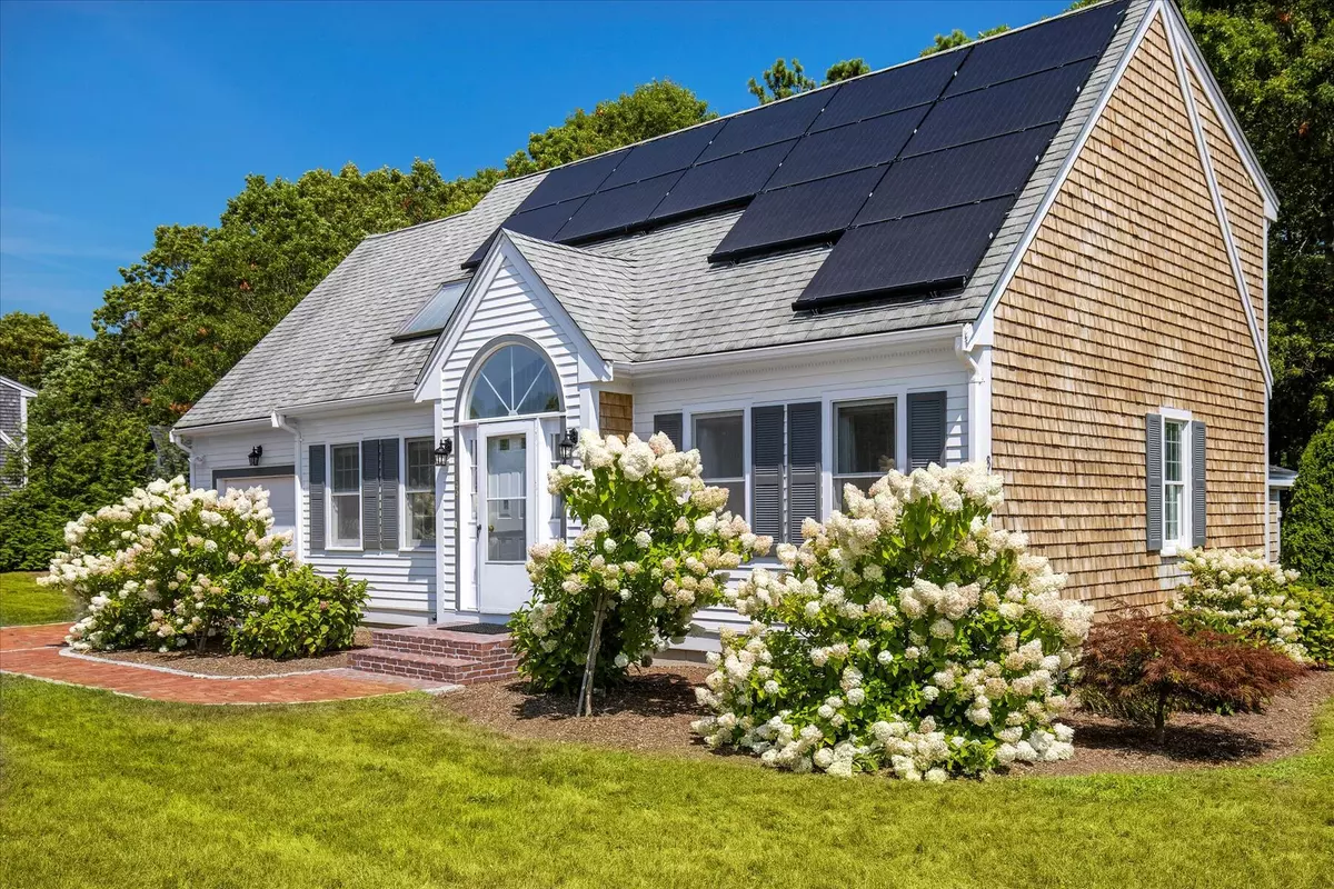 East Falmouth, MA 02536,86 Bonito Avenue