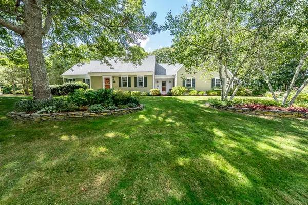 Barnstable, MA 02630,67 Spyglass Hill Road