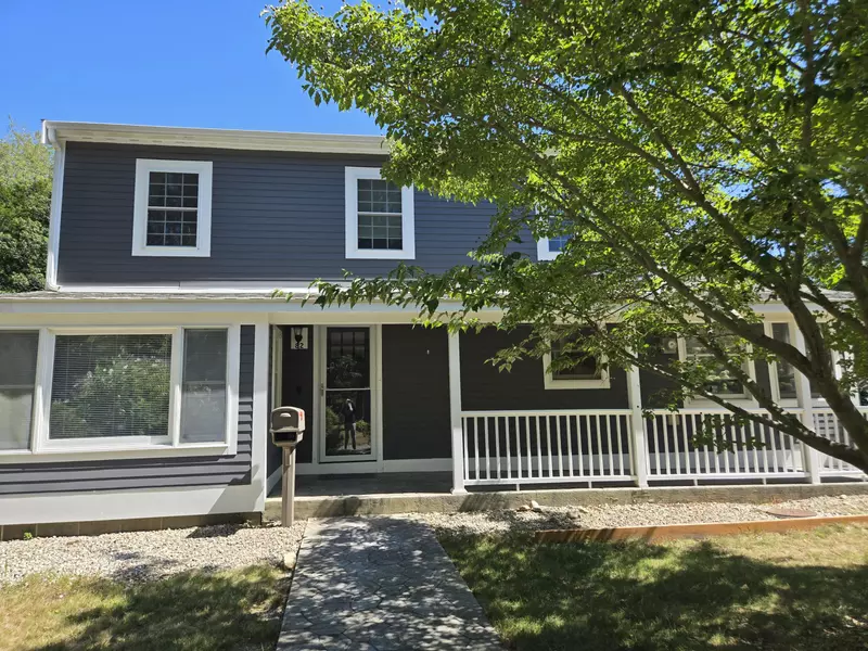 82 Yacht Club Road, Centerville, MA 02632
