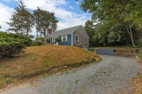 North Chatham, MA 02650,39 Meadow Brook Road