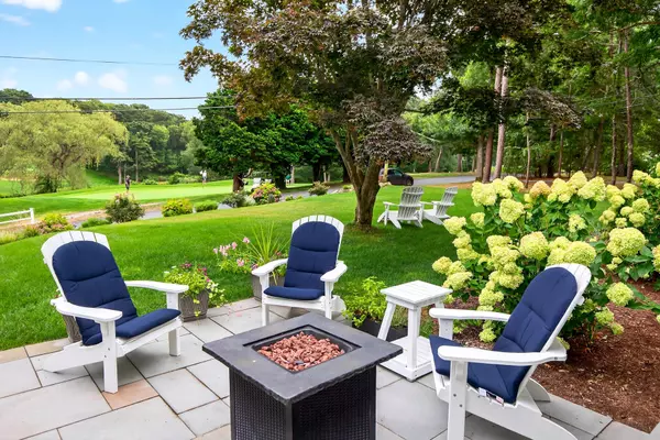 South Yarmouth, MA 02664,11 Todd Road