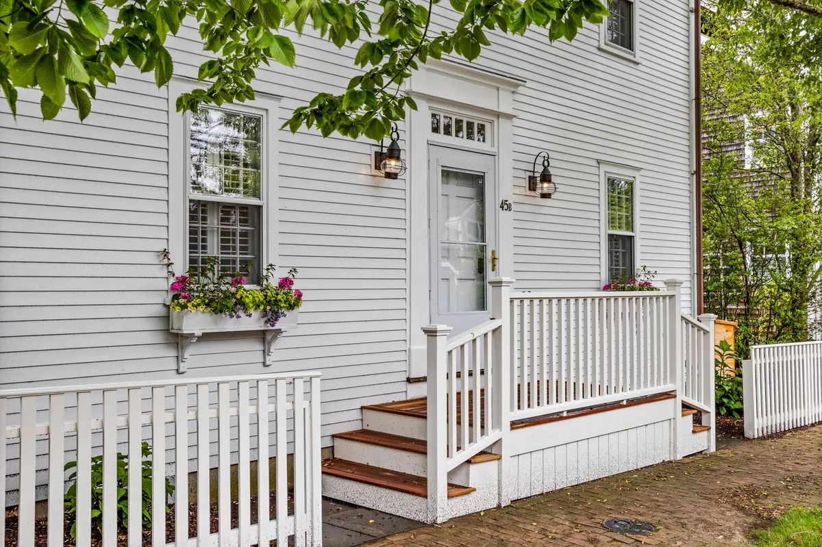 Nantucket, MA 02554,45 Pleasant St Street #A&B