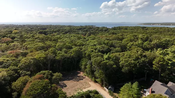 North Falmouth, MA 02556,0 Quaker Road