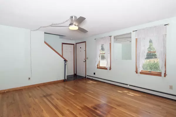 Harwich, MA 02645,16 Partridge Lane