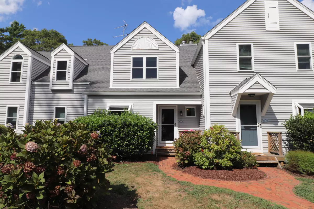 Forestdale, MA 02644,58-J Southpoint Drive #J