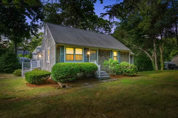 177 Bayview Circle, Osterville, MA 02655