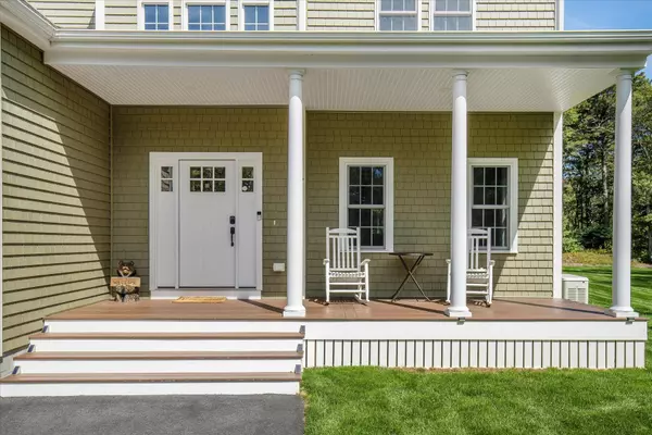 Mashpee, MA 02649,23 Pimlico Pond Road