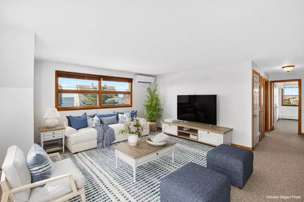 North Truro, MA 02652,433 Shore Road