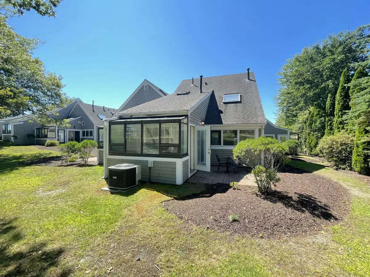 Mashpee, MA 02649,4 Lanyard Way #7242C