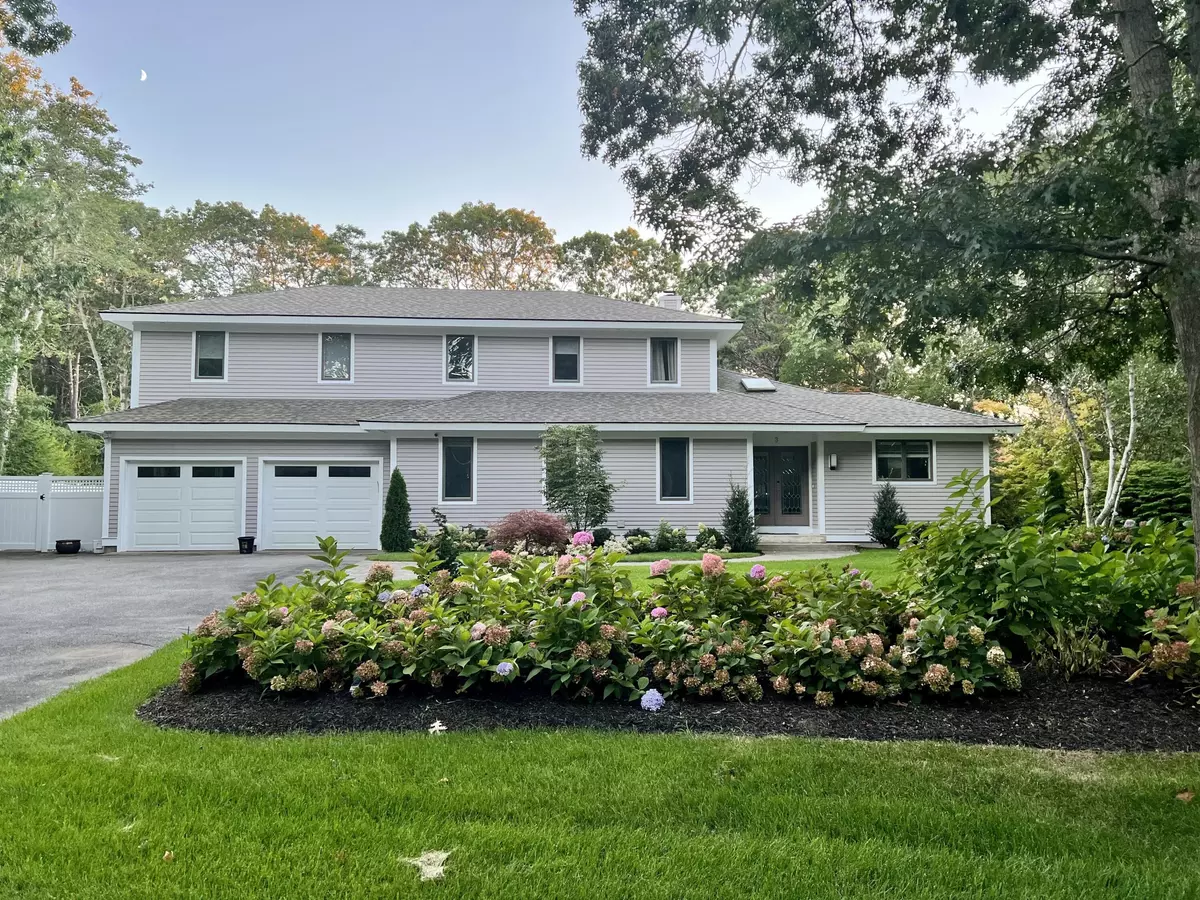 Mashpee, MA 02649,3 Mizzenmast