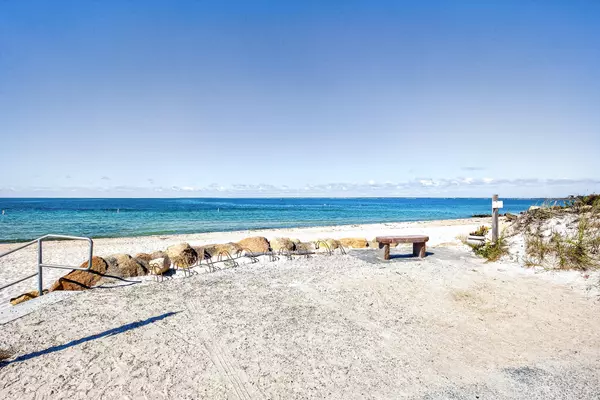 North Falmouth, MA 02556,345 Quaker Road