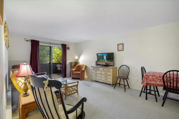 South Dennis, MA 02660,432 Old Chatham Road #403