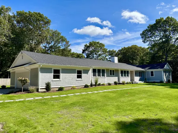 Centerville, MA 02632,40 Sachem Drive