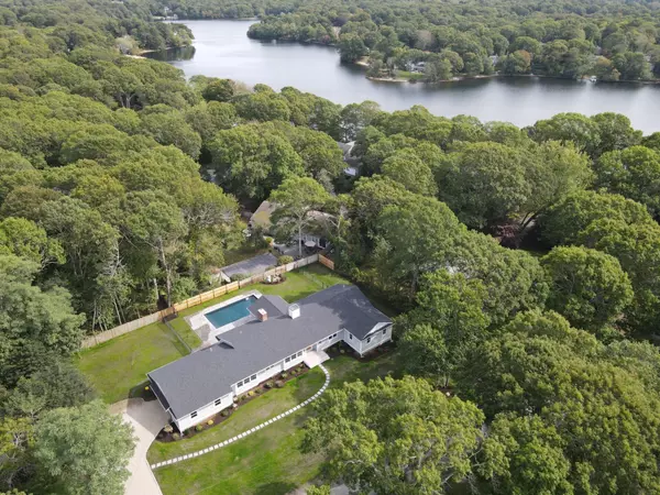 Centerville, MA 02632,40 Sachem Drive