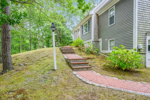 West Barnstable, MA 02668,75 Old Toll Road