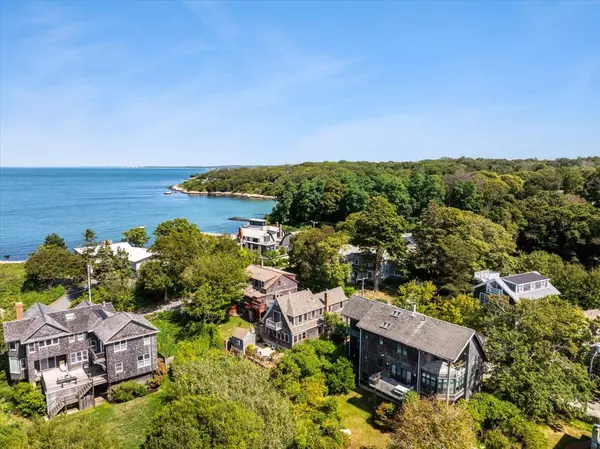 Woods Hole, MA 02543,5 Park Road