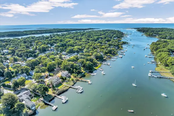 East Falmouth, MA 02536,231 Edgewater Drive