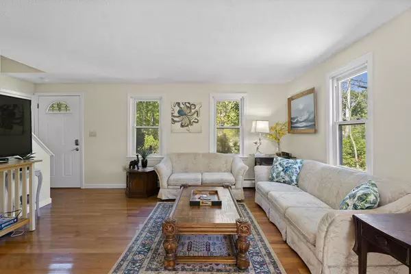 East Falmouth, MA 02536,793 Blacksmith Shop Road