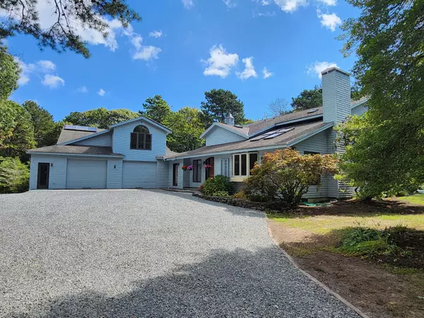 409 Currier Road, East Falmouth, MA 02536