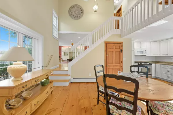 North Falmouth, MA 02556,97 Alder Lane