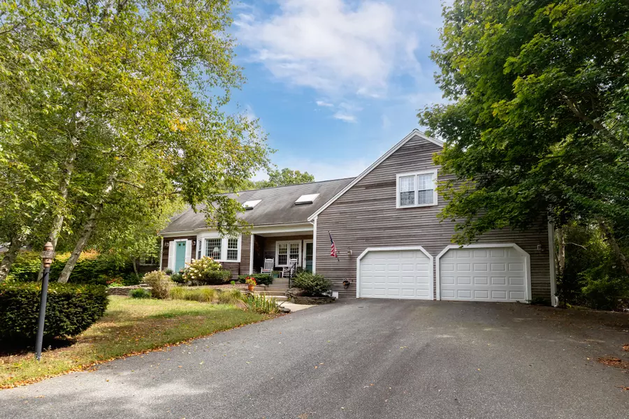 81 Desert Sands Lane, Yarmouth Port, MA 02675
