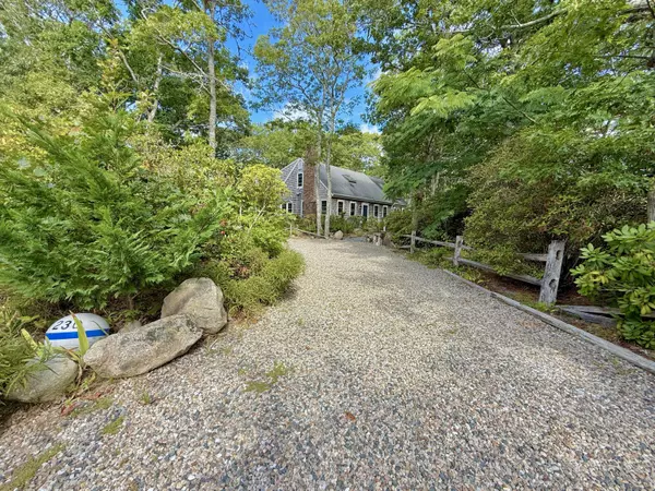 Eastham, MA 02642,230 Massasoit Trail