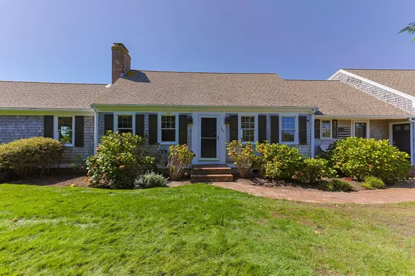 Chatham, MA 02633,346 Morris Island Road