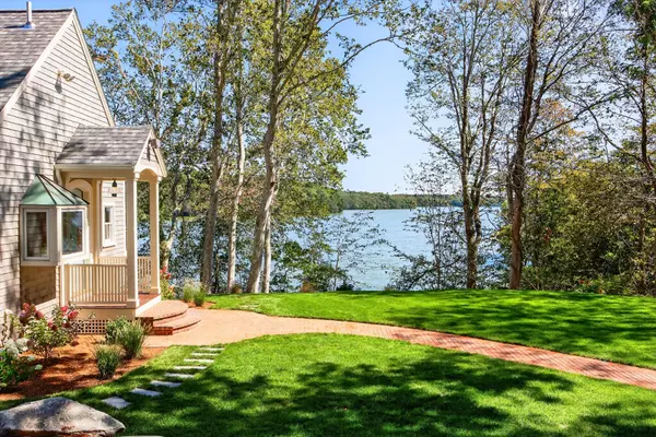 131 Timberlane Drive, Mashpee, MA 02649