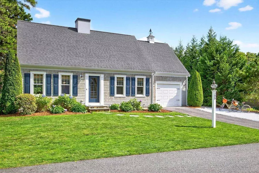 295 Pheasant Hill Circle, Cotuit, MA 02635