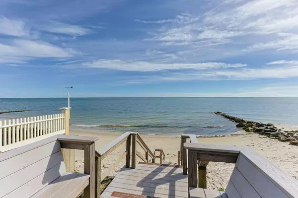 Harwich Port, MA 02646,23 Zylpha Road
