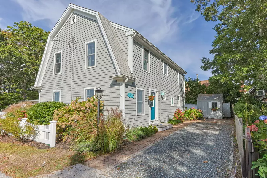 23 Zylpha Road, Harwich Port, MA 02646
