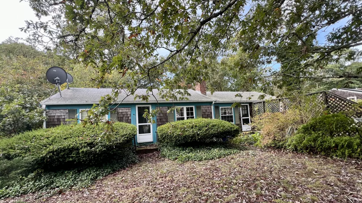 Hyannis, MA 02601,57 Suffolk Avenue