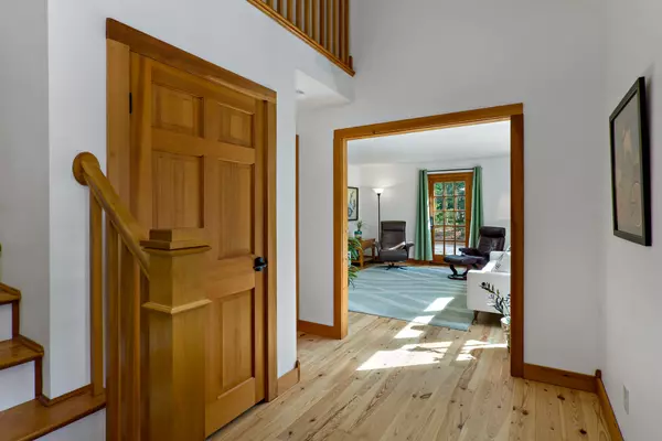 East Falmouth, MA 02536,22 Corn Hill Road