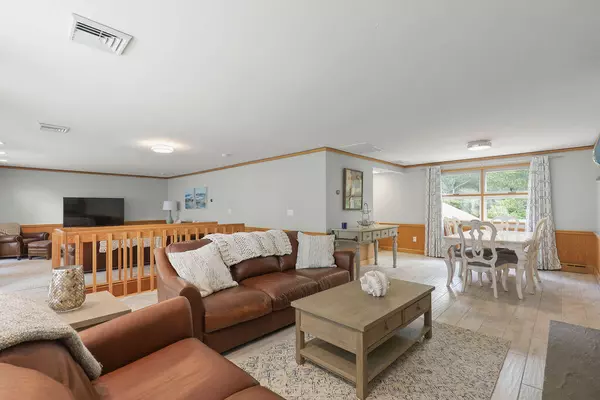 Pocasset, MA 02559,566 Shore Road