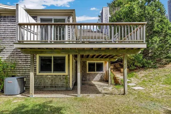 Yarmouth Port, MA 02675,158 Kates Path Village