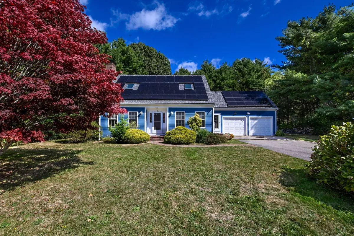 East Falmouth, MA 02536,17 Pinewood Drive