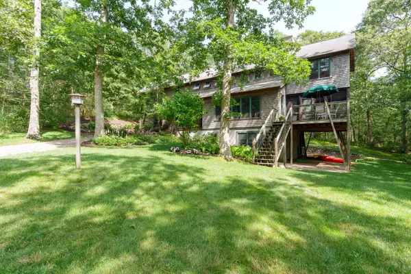West Tisbury, MA 02575,14 Rebekahs Way