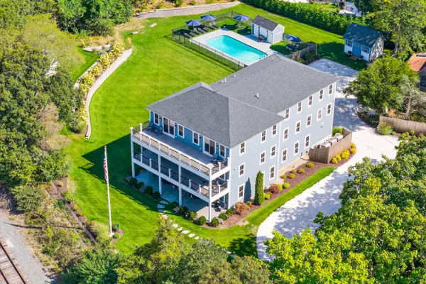Cataumet, MA 02534,48 Red Brook Harbor Road
