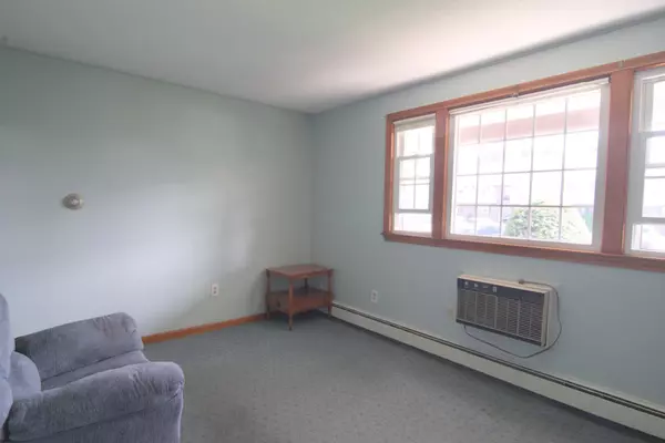 Dennis Port, MA 02639,166 Upper County Road #APT 1-4