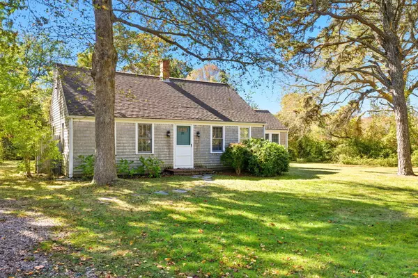 Brewster, MA 02631,20 Spring Lane