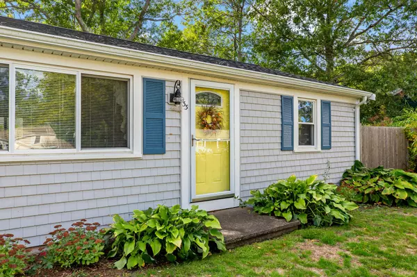 South Yarmouth, MA 02664,33 Sparrow Way