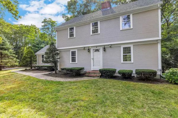 Sandwich, MA 02563,4 Sea Meadow Drive
