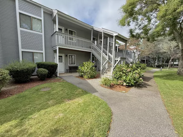 88 Eaton Lane #UNIT 88, Brewster, MA 02631