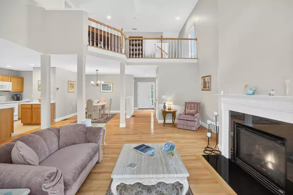 Bourne, MA 02532,4 Hollyhock Knoll Court #UNIT 4