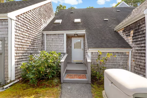 East Falmouth, MA 02536,33 Chilmark Drive #UNIT 33