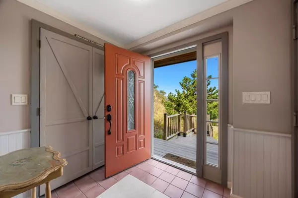 Truro, MA 02666,52 Corn Hill Road