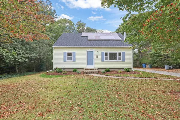 100 Homestead Lane, East Falmouth, MA 02536