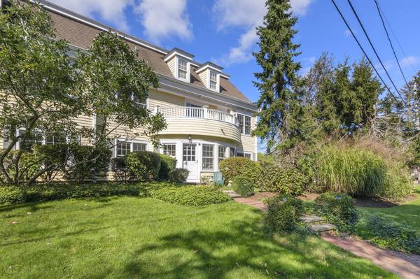 601 Route 28 #APT 108, Harwich, MA 02645